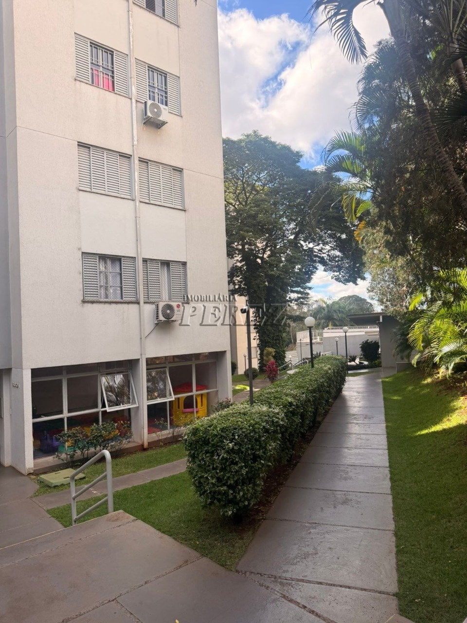 Apartamento à venda no Residencial do Lago I - Região sul de Londrina