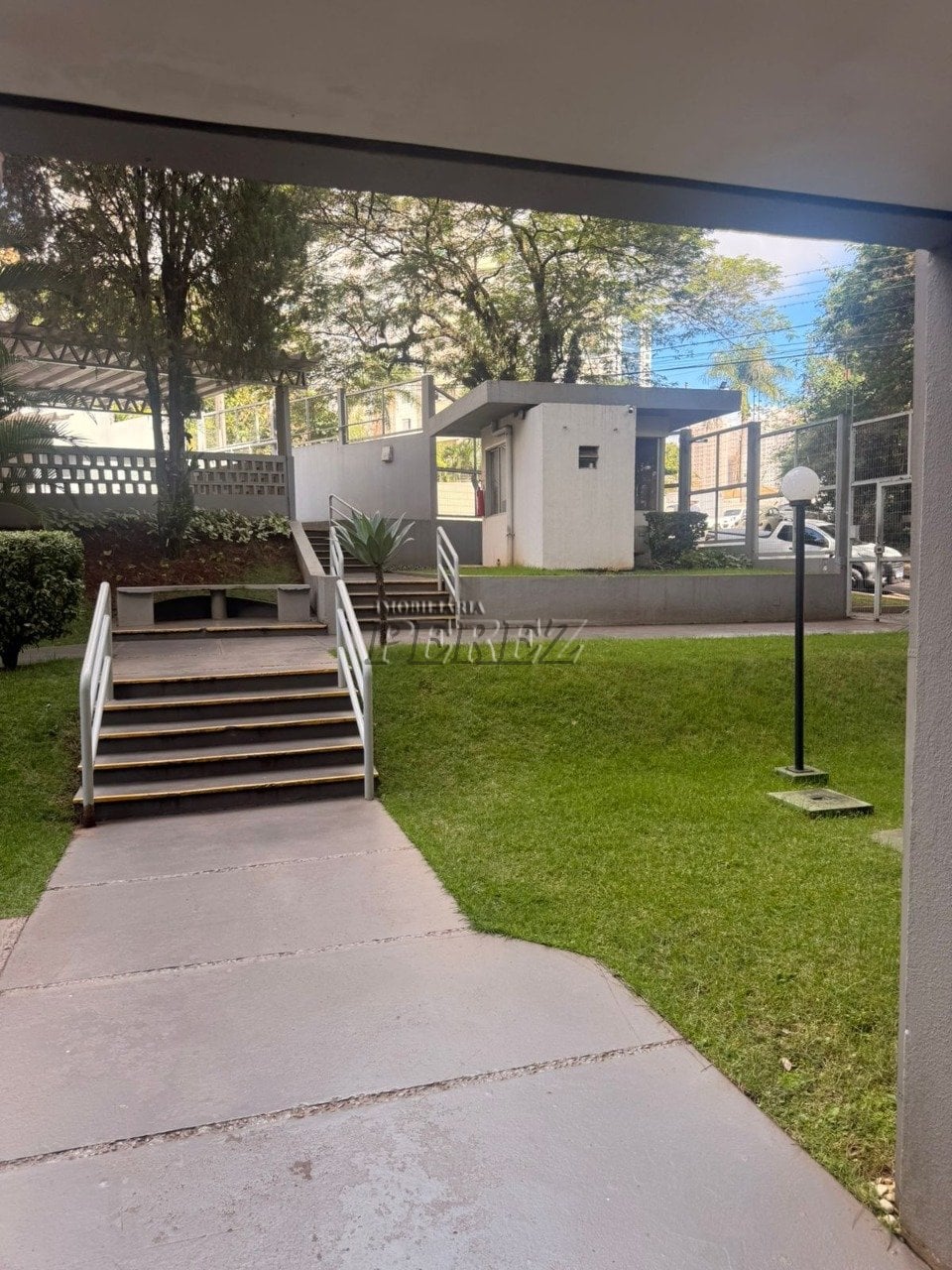 Apartamento à venda no Residencial do Lago I - Região sul de Londrina