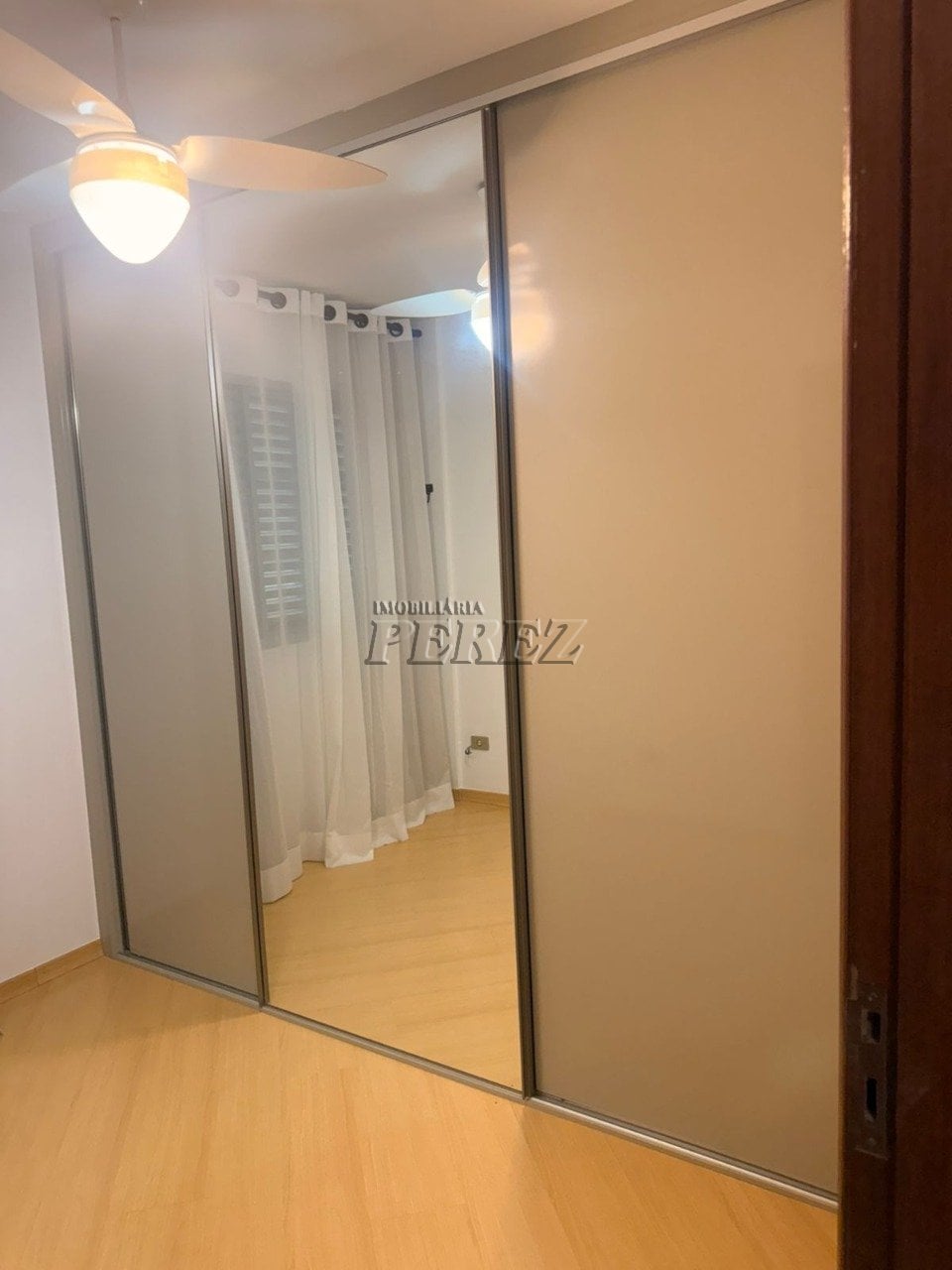 Apartamento à venda no Residencial do Lago I - Região sul de Londrina