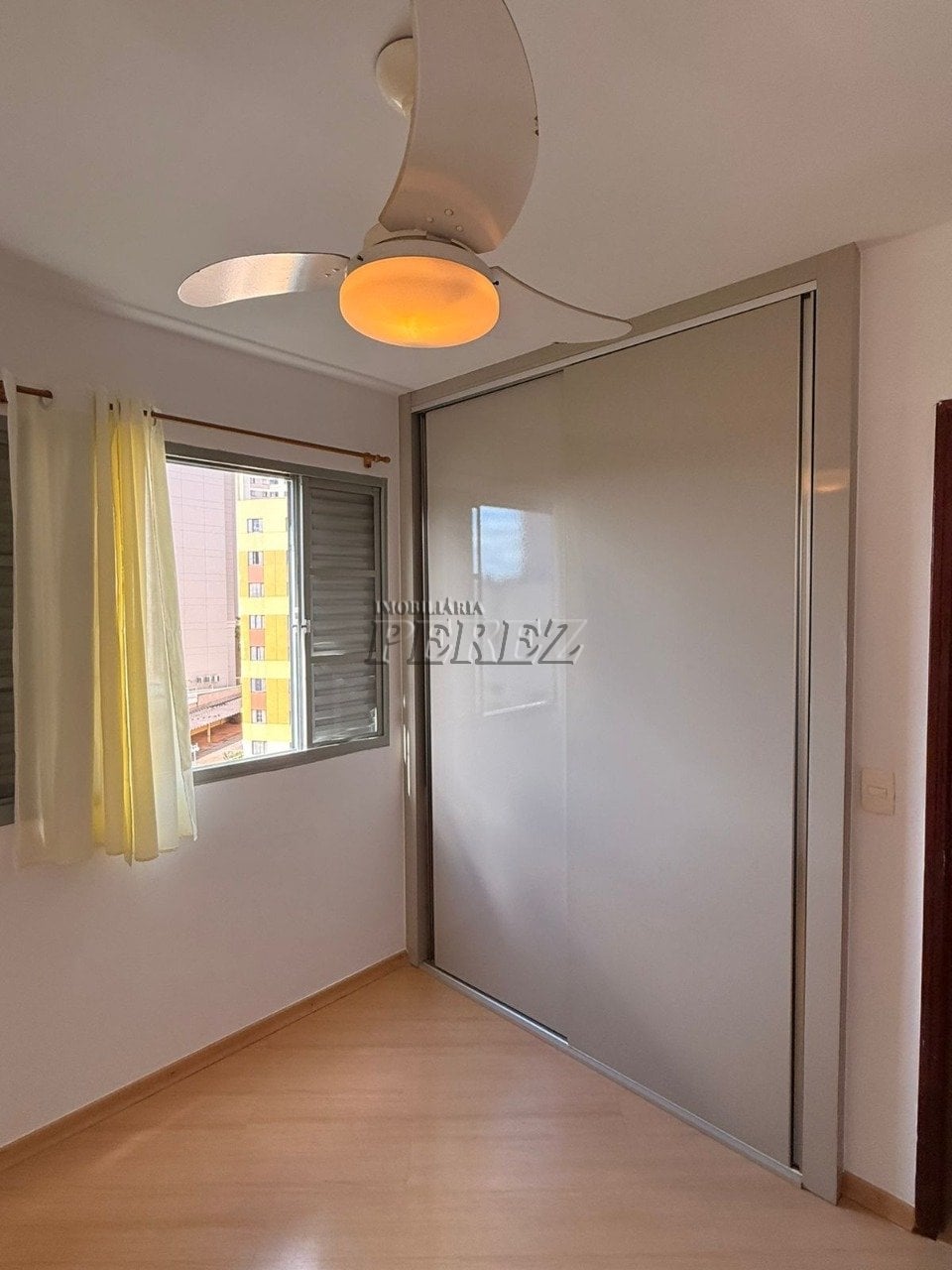 Apartamento à venda no Residencial do Lago I - Região sul de Londrina