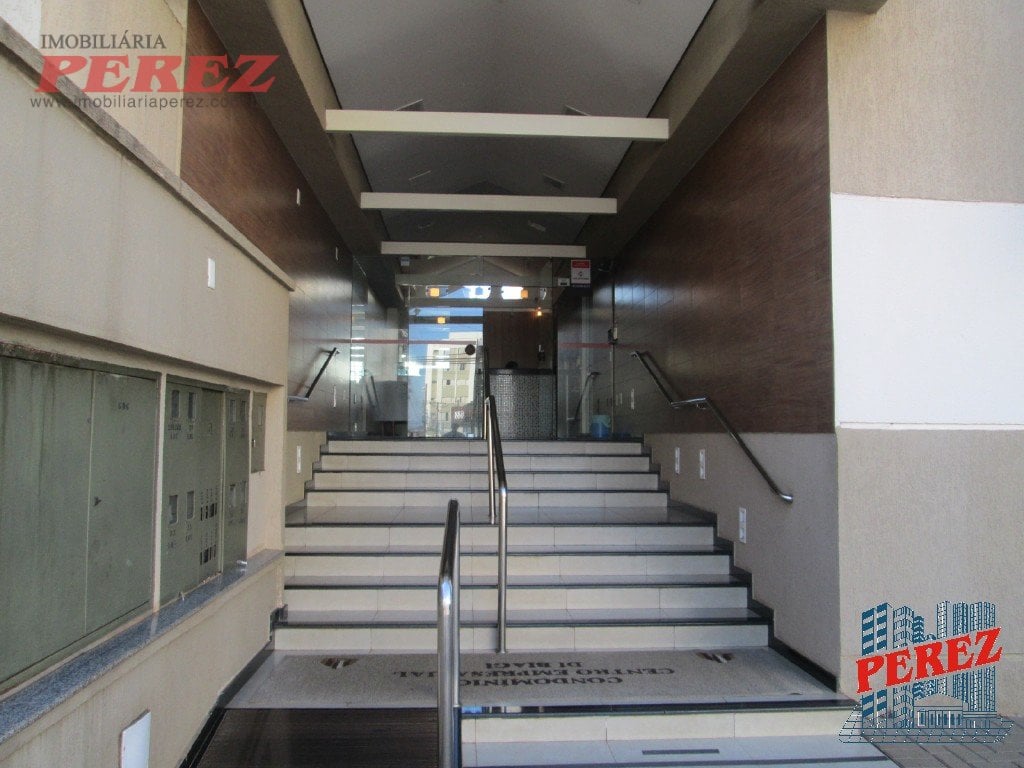 Sala comercial à venda na Av. Maringá no Edificio Di Biaggi em Londrina.
