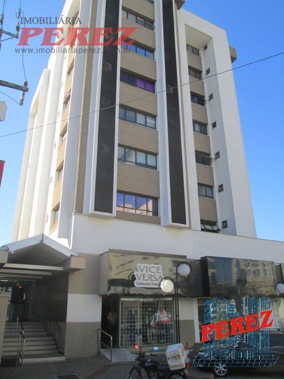 Sala comercial à venda na Av. Maringá no Edificio Di Biaggi em Londrina.