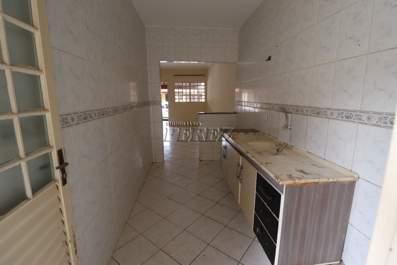 Casa à venda no Condomínio Osamu Takeda 1 - Região norte de Londrina