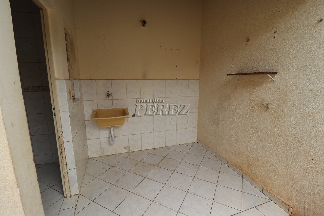 Casa à venda no Condomínio Osamu Takeda 1 - Região norte de Londrina