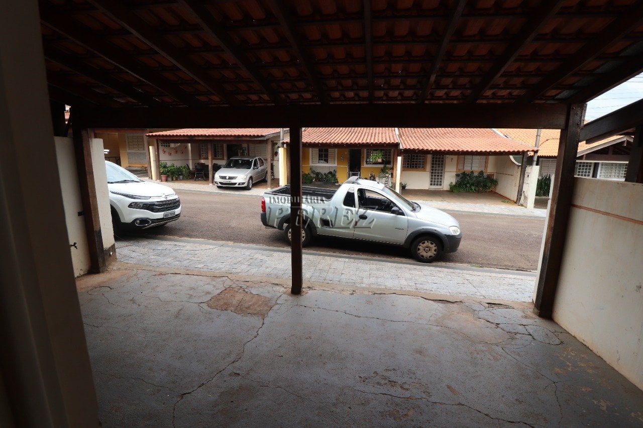 Casa à venda no Condomínio Osamu Takeda 1 - Região norte de Londrina