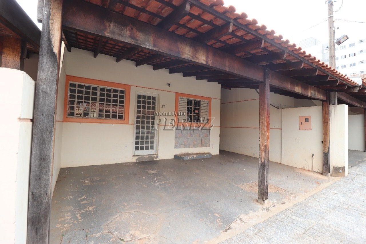 Casa à venda no Condomínio Osamu Takeda 1 - Região norte de Londrina