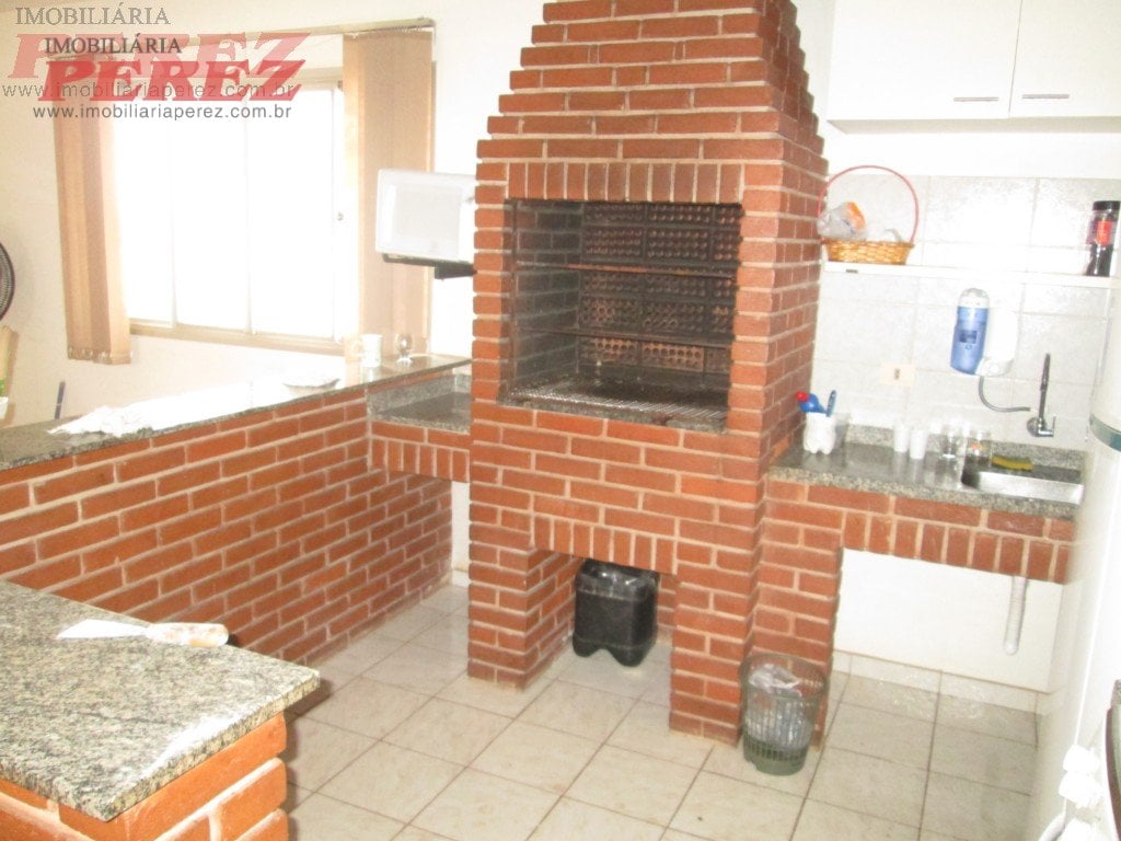 Apartamento para alugar no Edifício Santorini no centro de Londrina