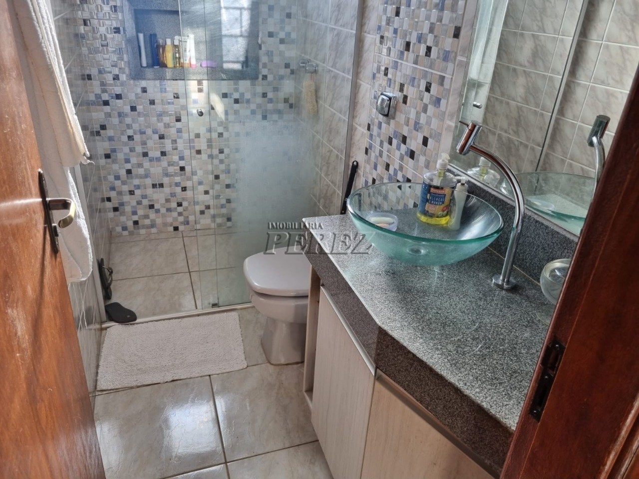 Casa à venda na região leste de Londrina - San Fernando