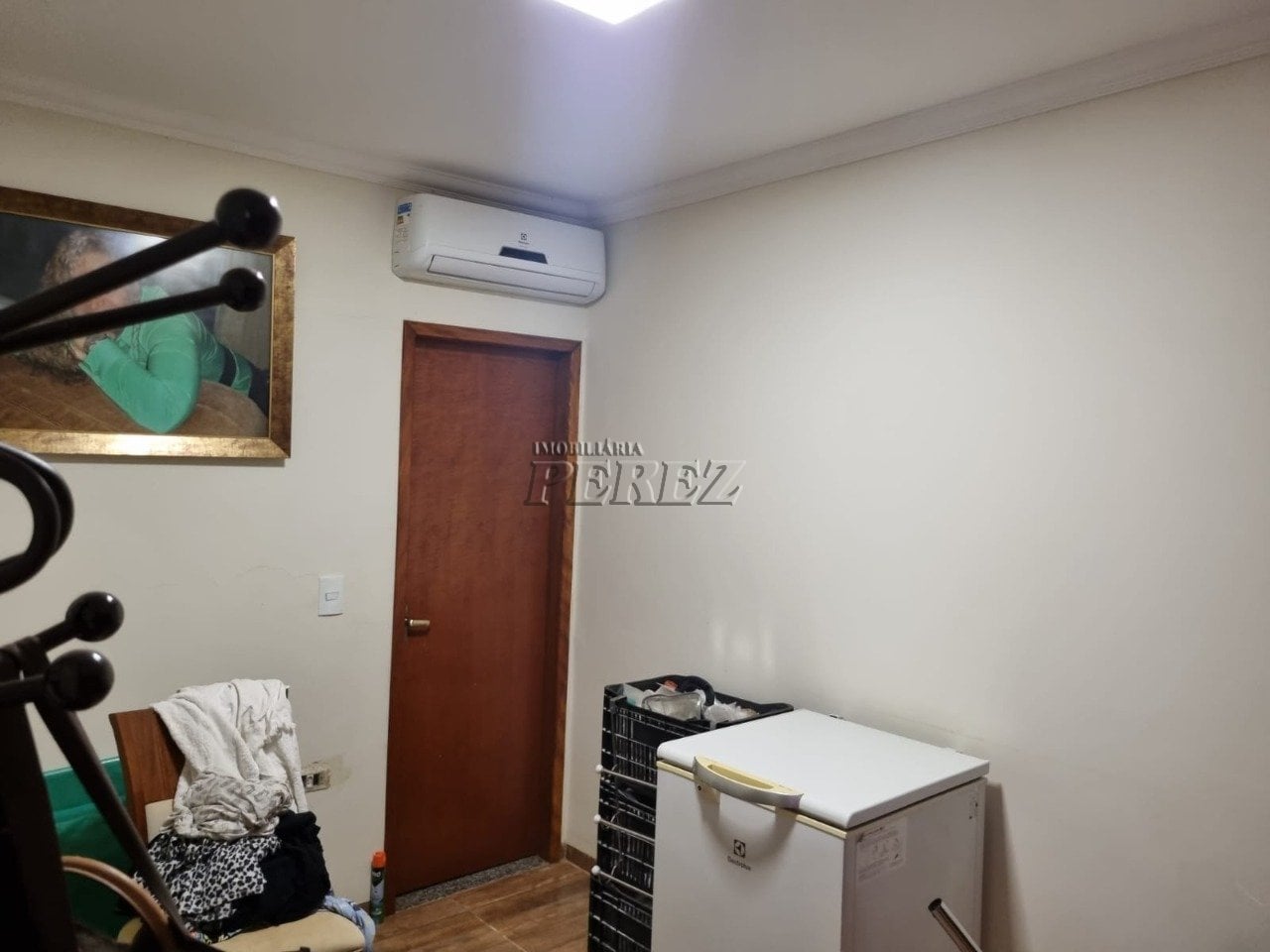 Casa à venda na região leste de Londrina - San Fernando