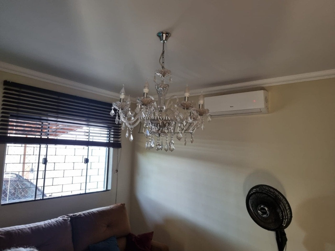 Casa à venda na região leste de Londrina - San Fernando