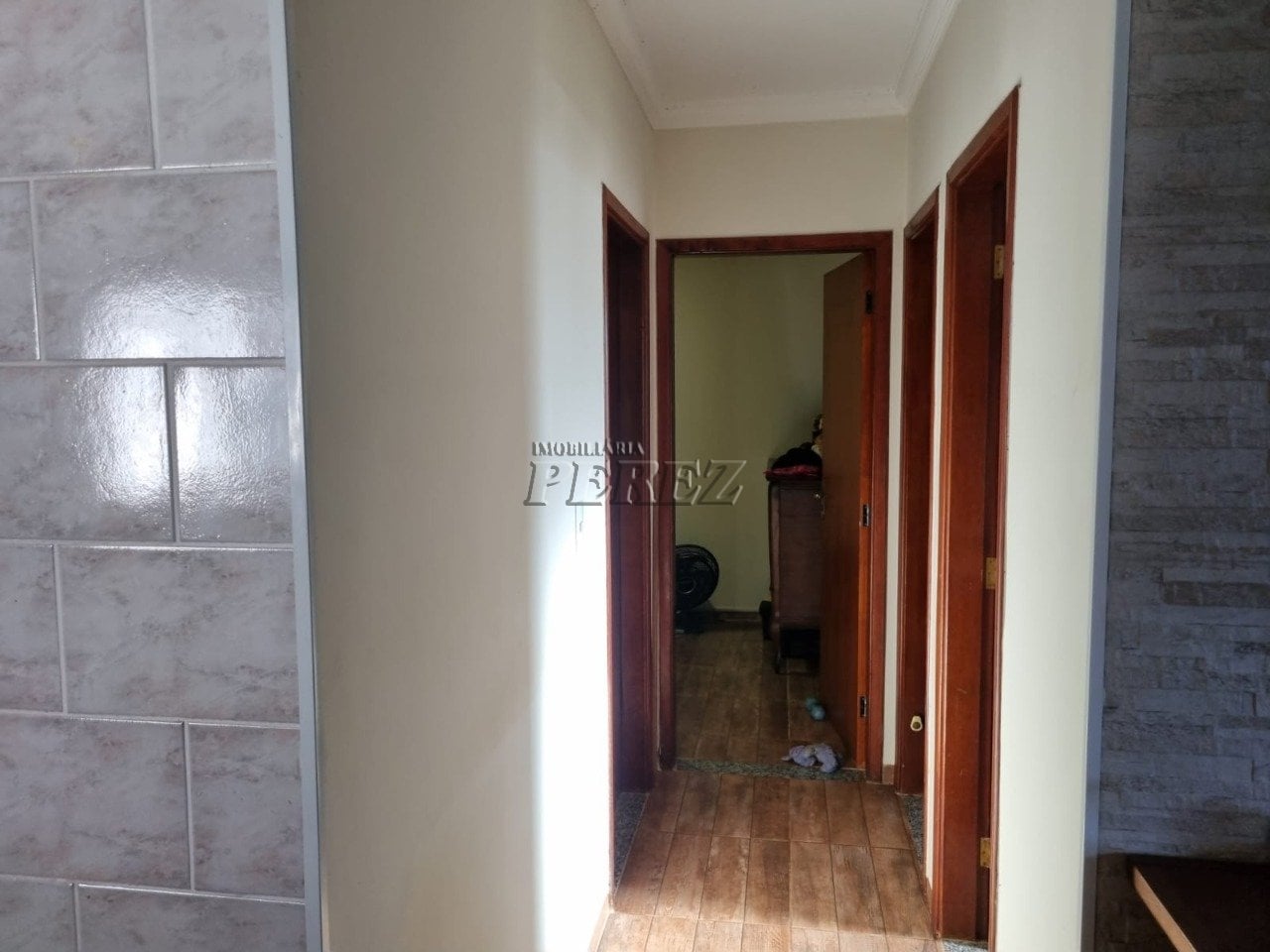 Casa à venda na região leste de Londrina - San Fernando
