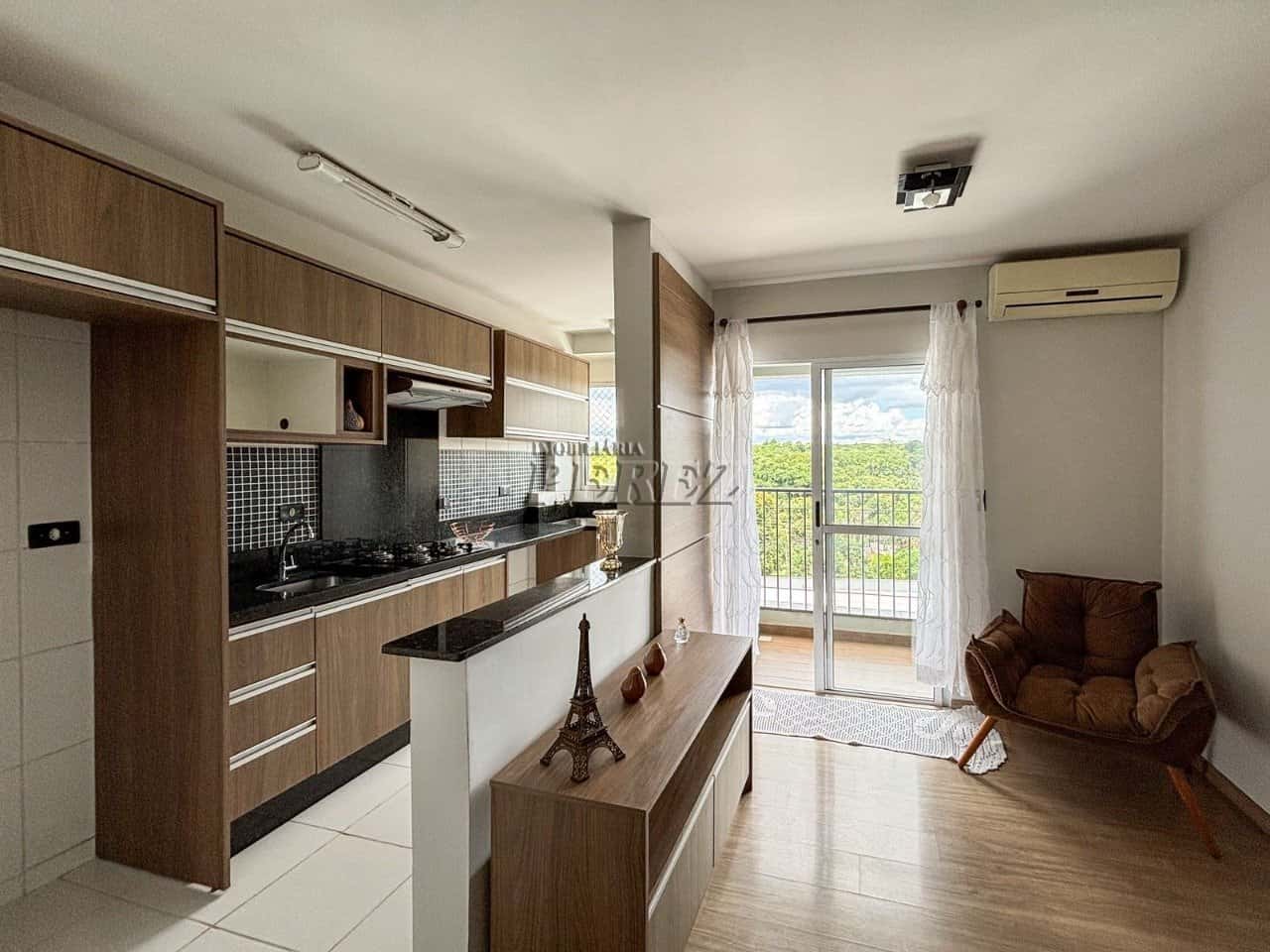 Apartamento à venda no Luci Della Vitta na região leste de Londrina — foto principal