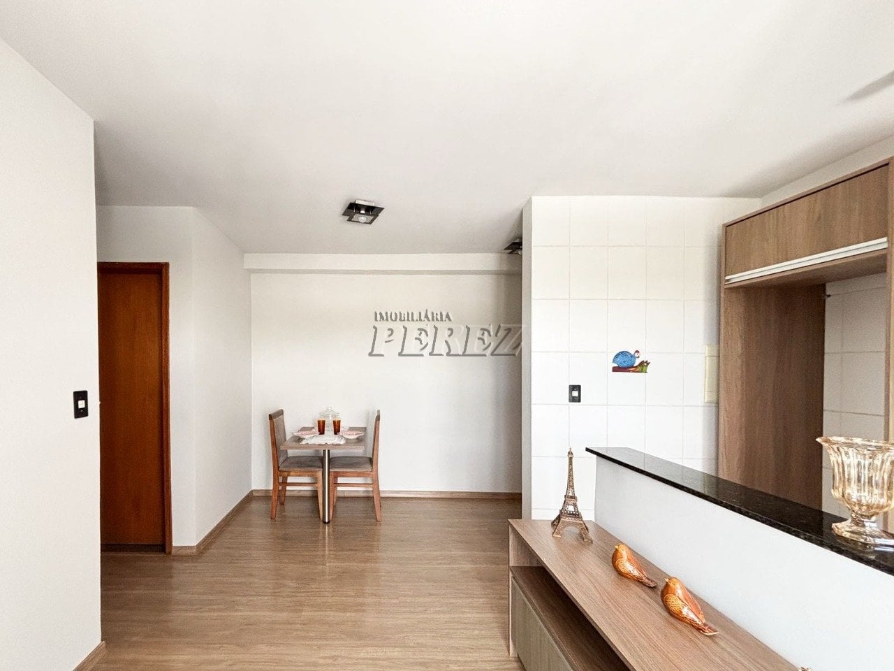 Apartamento para alugar no Luci Della Vitta na região leste de Londrina