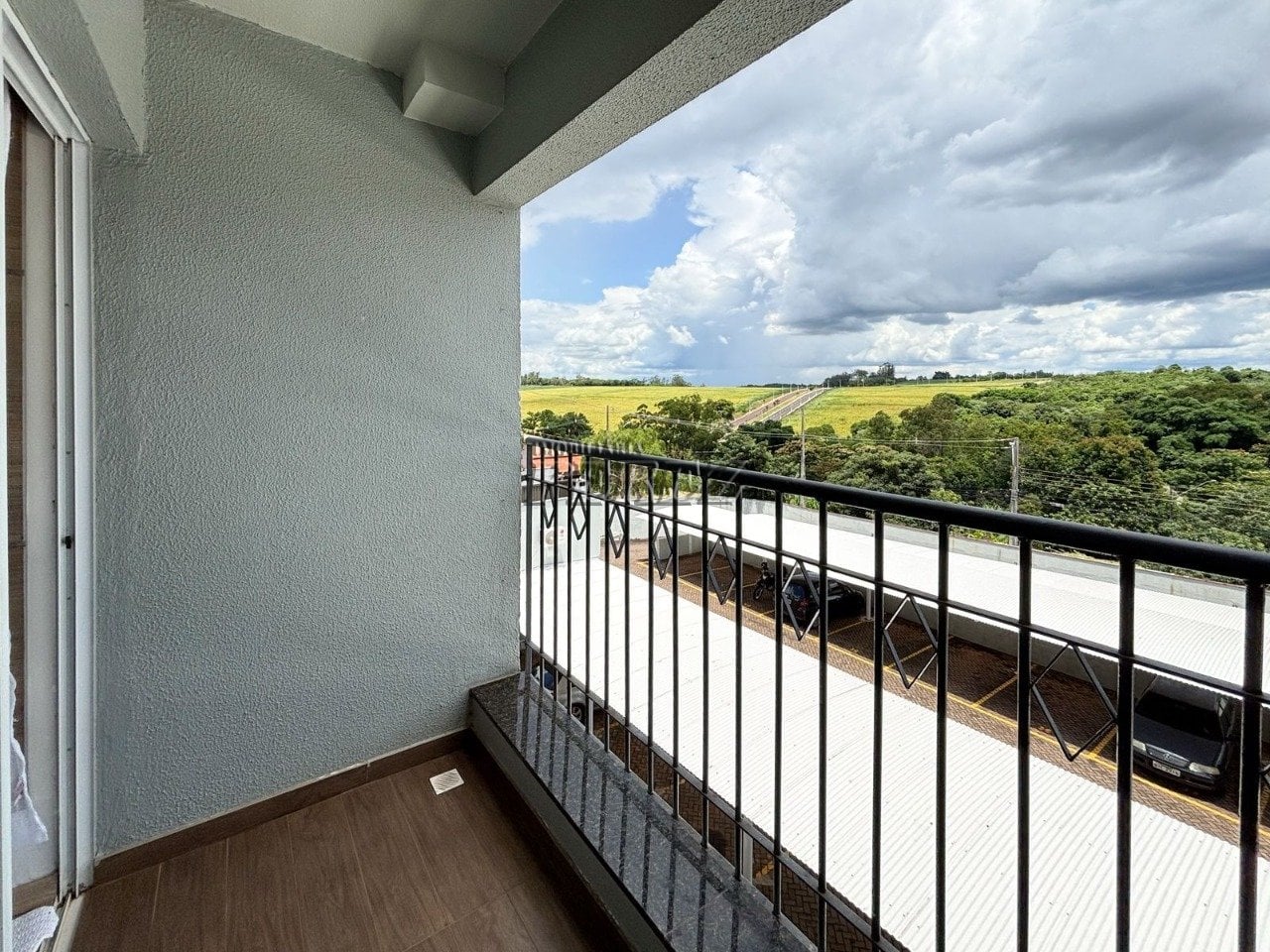 Apartamento para alugar no Luci Della Vitta na região leste de Londrina