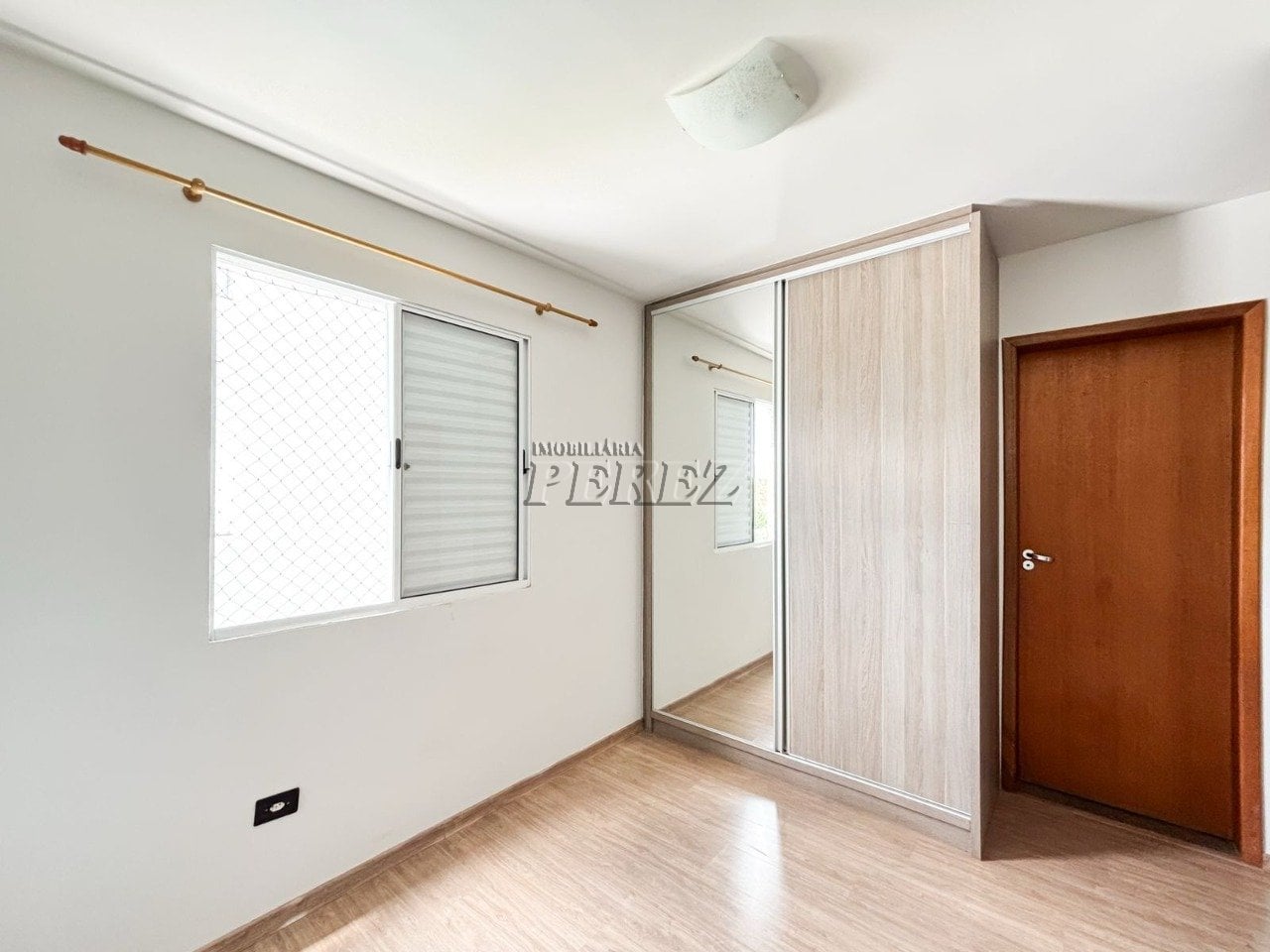 Apartamento para alugar no Luci Della Vitta na região leste de Londrina