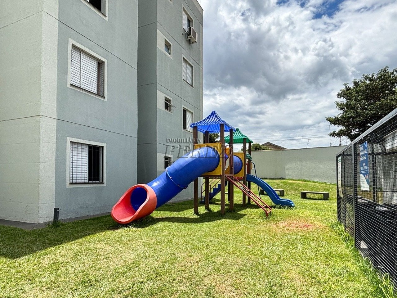 Apartamento para alugar no Luci Della Vitta na região leste de Londrina