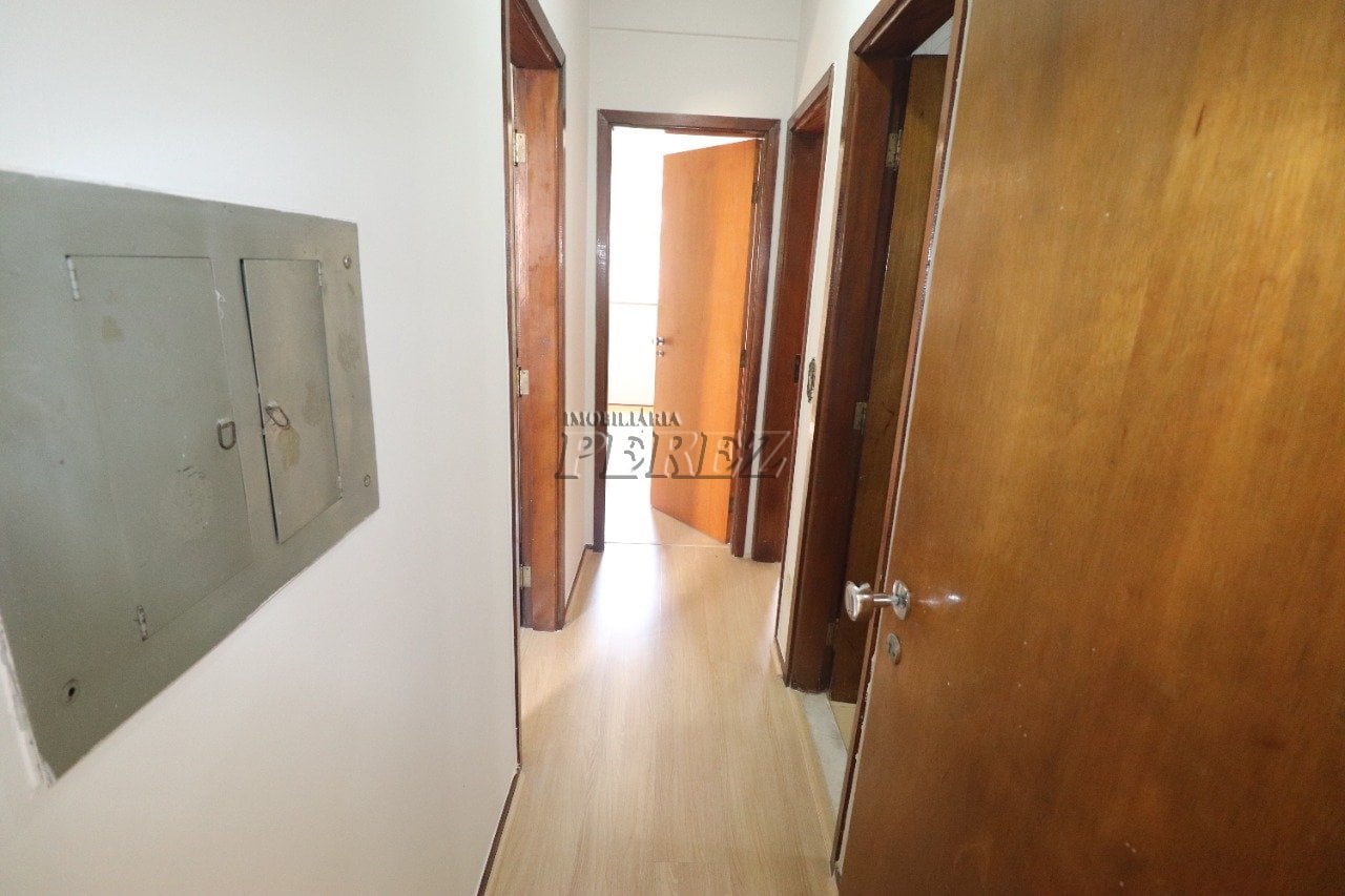 Apartamento para alugar no Condomínio Alexandre I - Centro de Londrina