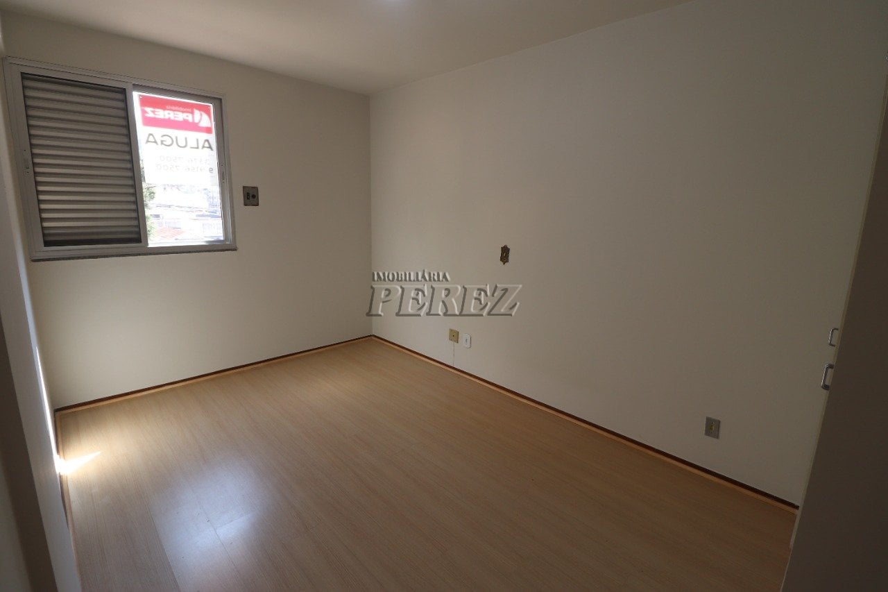 Apartamento para alugar no Condomínio Alexandre I - Centro de Londrina