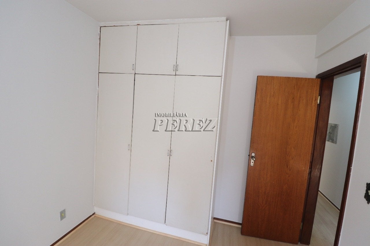 Apartamento para alugar no Condomínio Alexandre I - Centro de Londrina