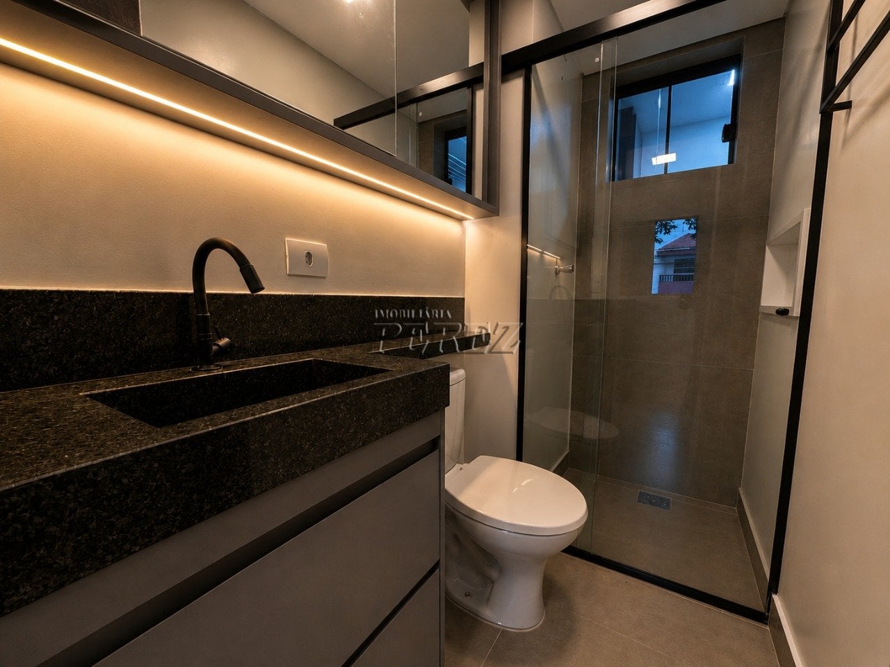 Apartamento à venda e locação no Metropolitan Plaza Residences - Região leste de Londrina