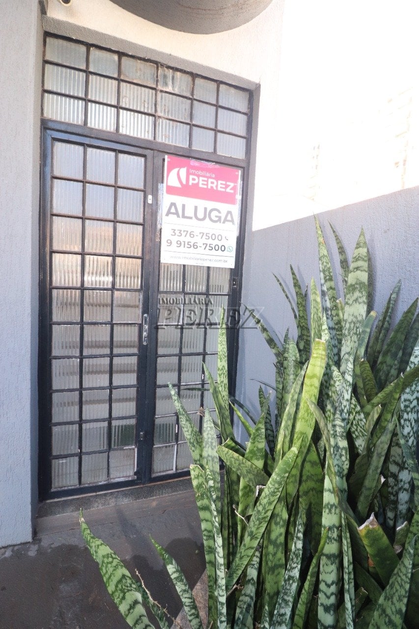 Sala comercial para alugar no centro de Londrina na Rua Goiás