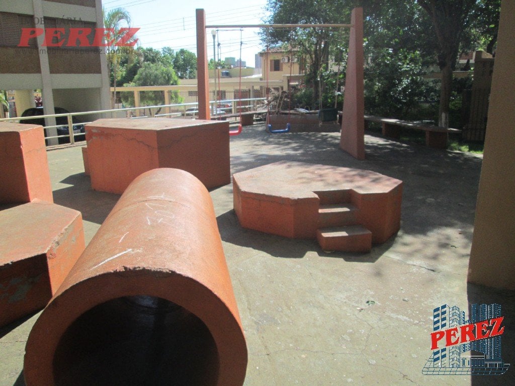 Apartamento à venda e locação no centro de Londrina - Edifício Porto Seguro.