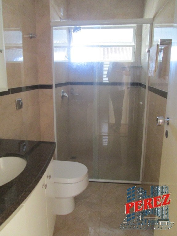 Apartamento à venda e locação no centro de Londrina - Edifício Porto Seguro.