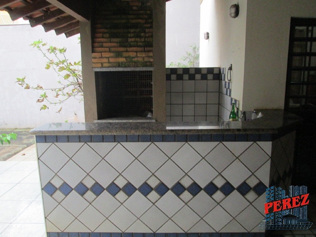 Casa à venda na região leste de Londrina - Brasília