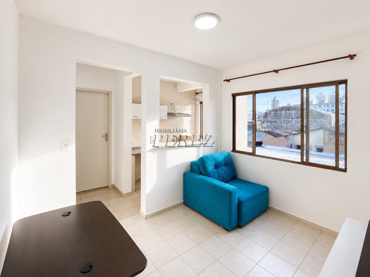 Apartamento à venda e locação no centro de Londrina - Residencial Arimã