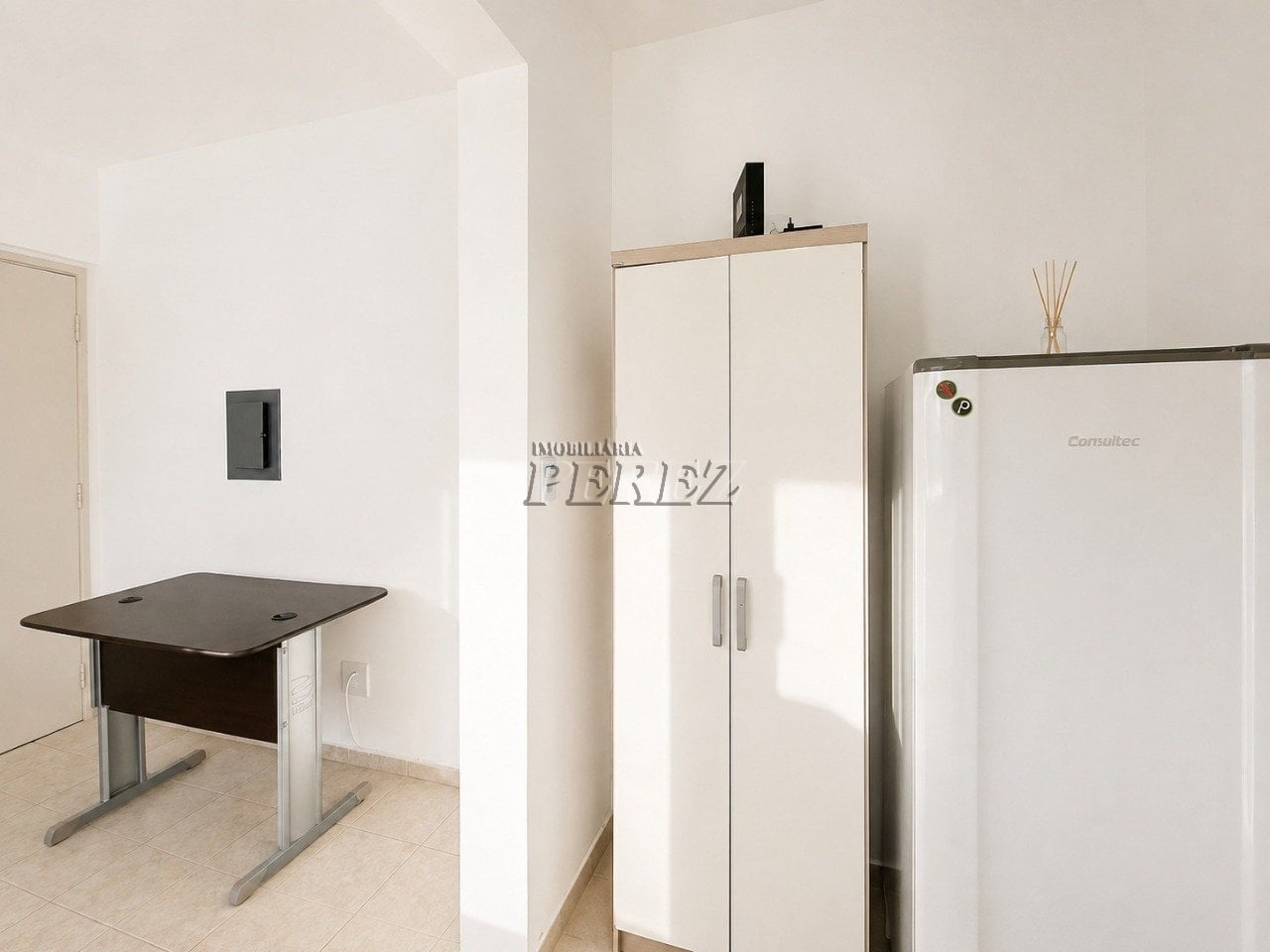 Apartamento à venda e locação no centro de Londrina - Residencial Arimã