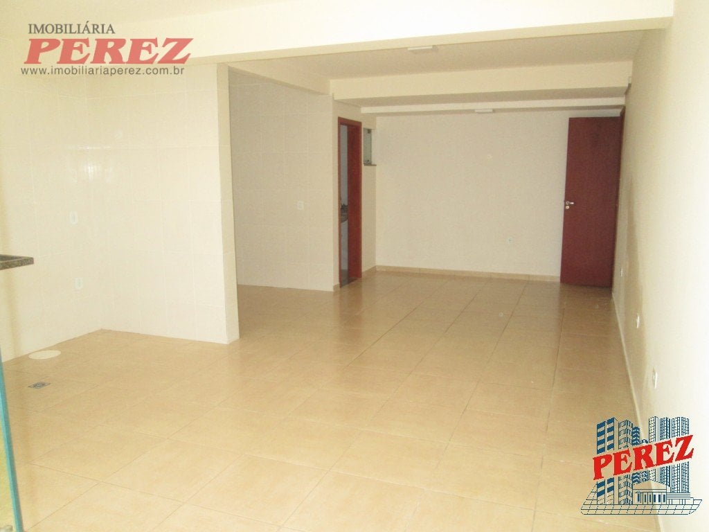 Casa para alugar na região oeste de Londrina - Portal de Versalhes 1