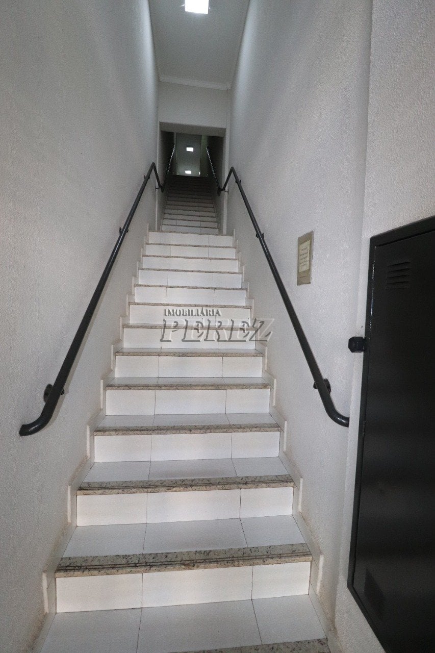Sala comercial para alugar no centro de Londrina - Beira Alta