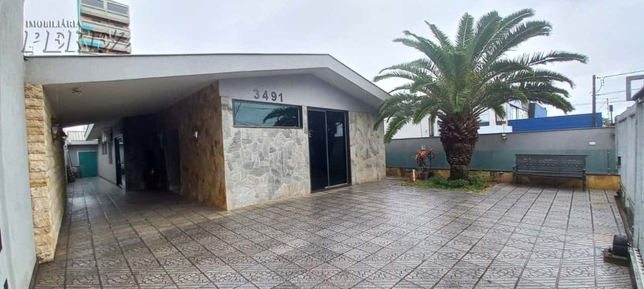 Casa comercial à venda na Av Juscelino Kubitschek no centro de Londrina — foto principal