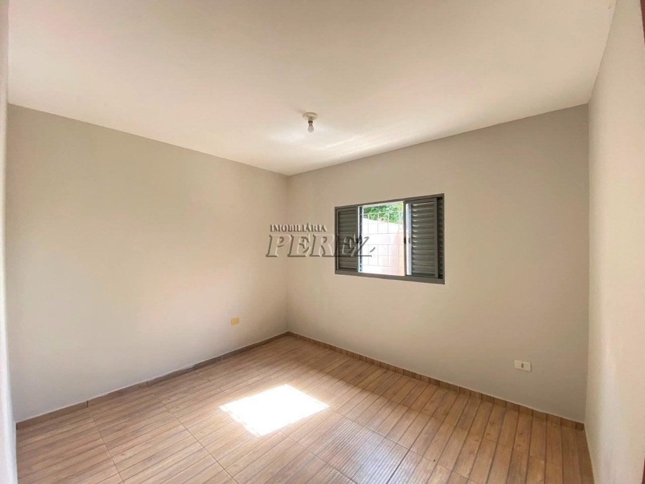 Casa para alugar na região leste de Londrina