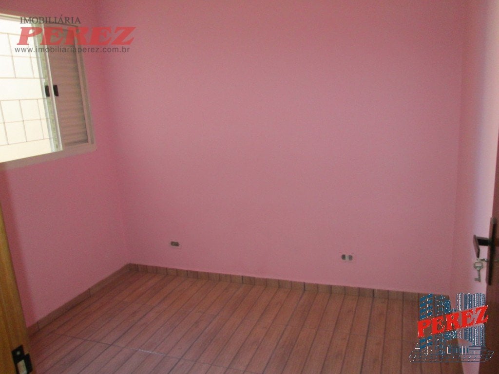Casa para venda ou locação na região leste de Londrina