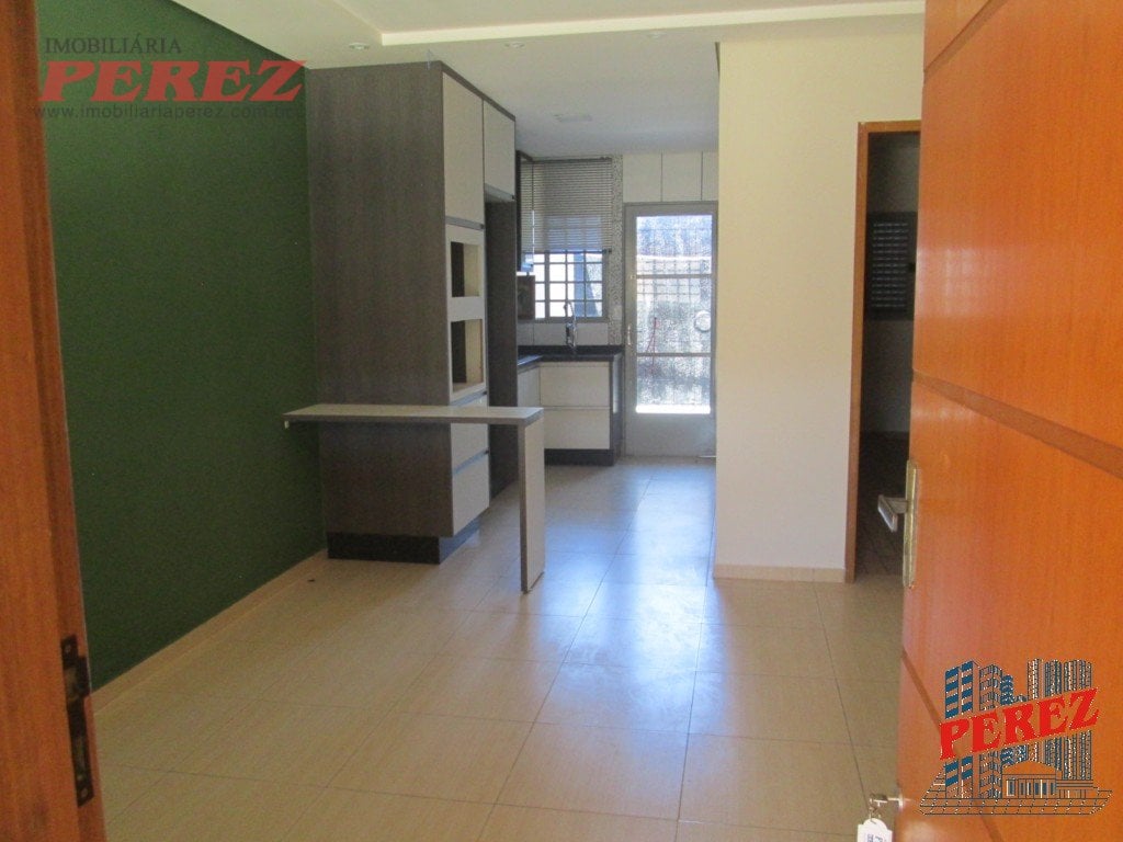 Casa para venda ou locação na região leste de Londrina