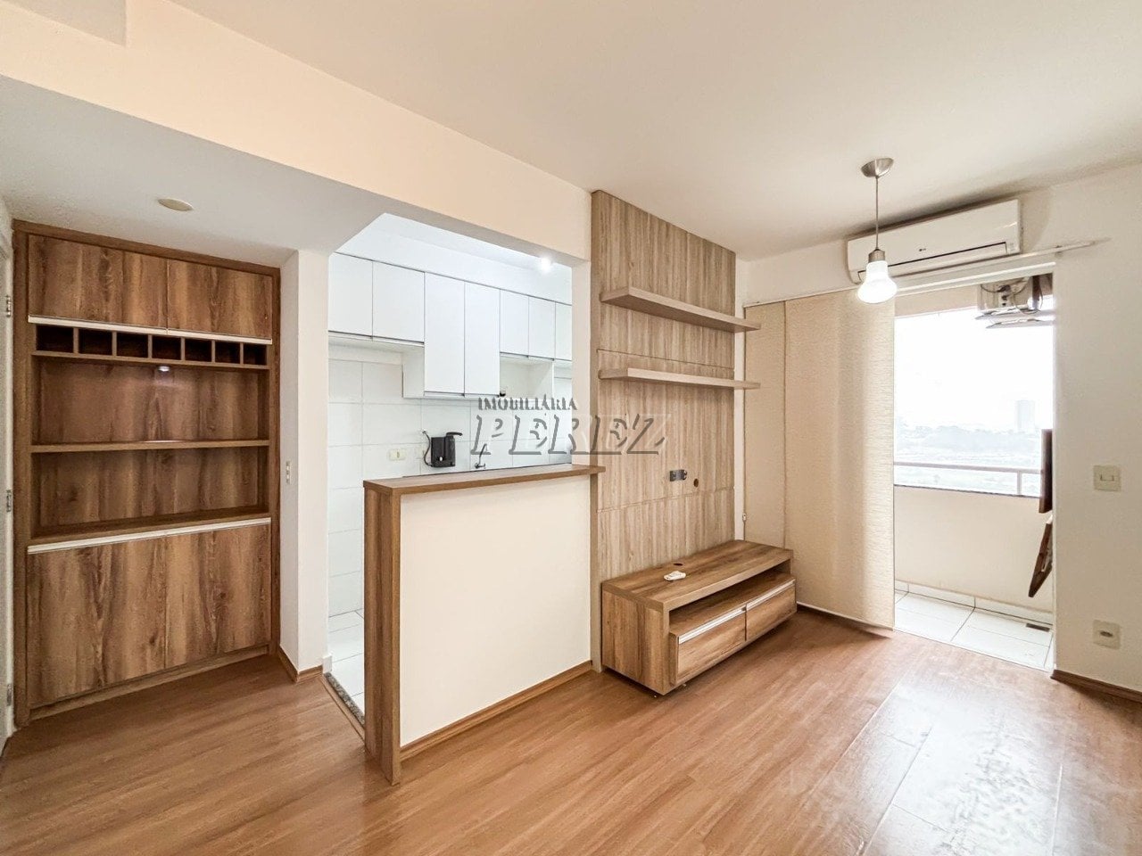 Apartamento para alugar no Pateo Aurora, região sul de Londrina