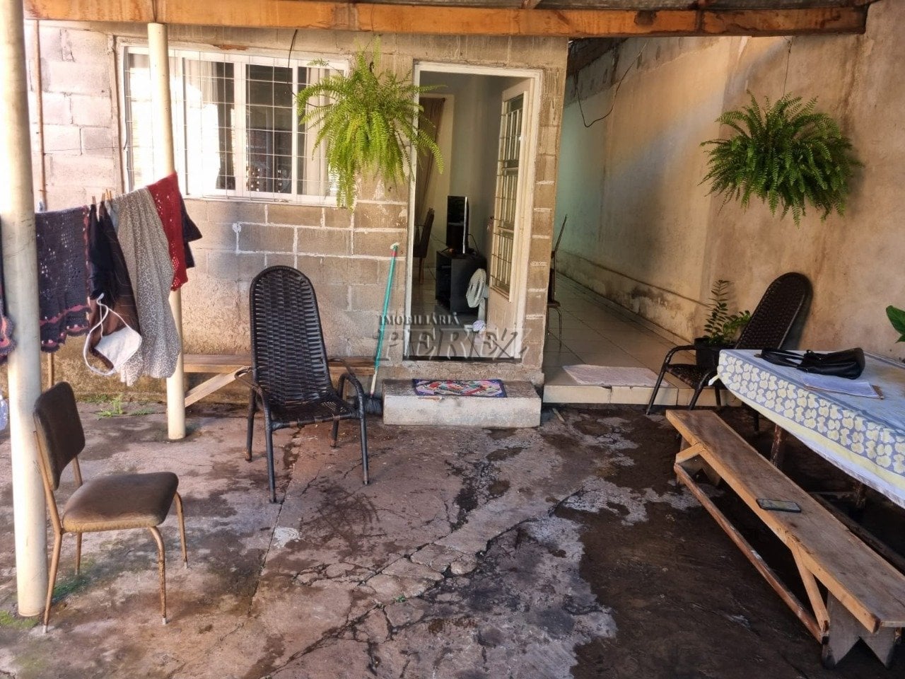Casa à venda na região norte de Londrina - Jardim Progresso