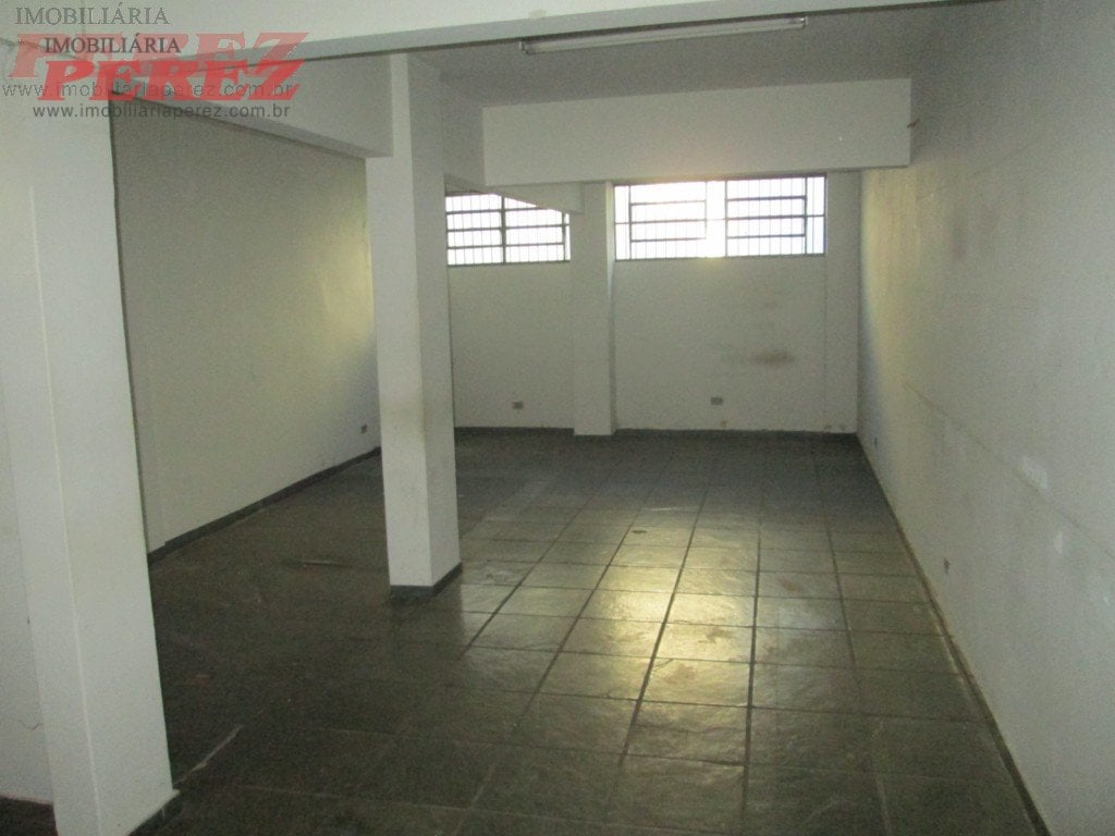 Imóvel comercial à venda e locação na Av Santos Dumont - Centro de Londrina.