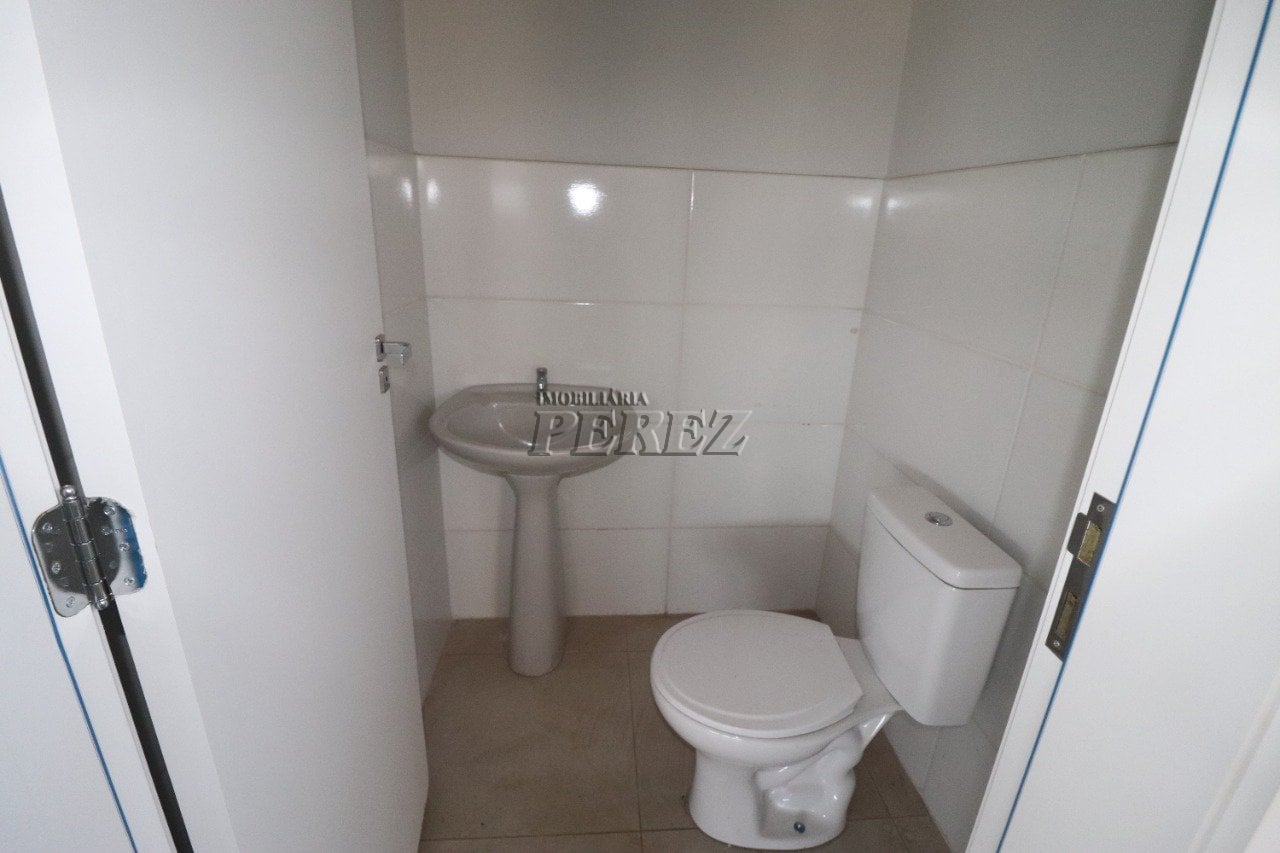 Imóvel comercial à venda e locação na Av Santos Dumont - Centro de Londrina.