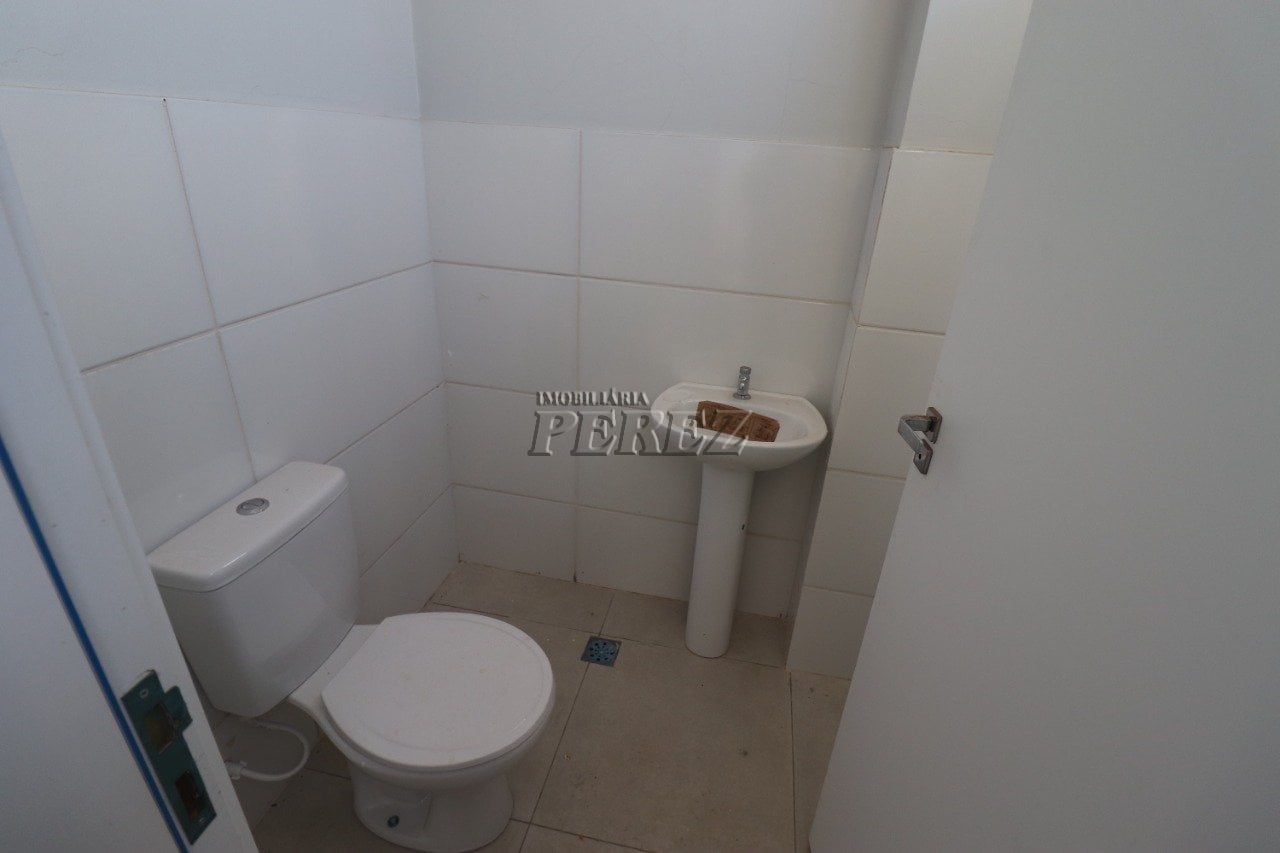 Imóvel comercial à venda e locação na Av Santos Dumont - Centro de Londrina.