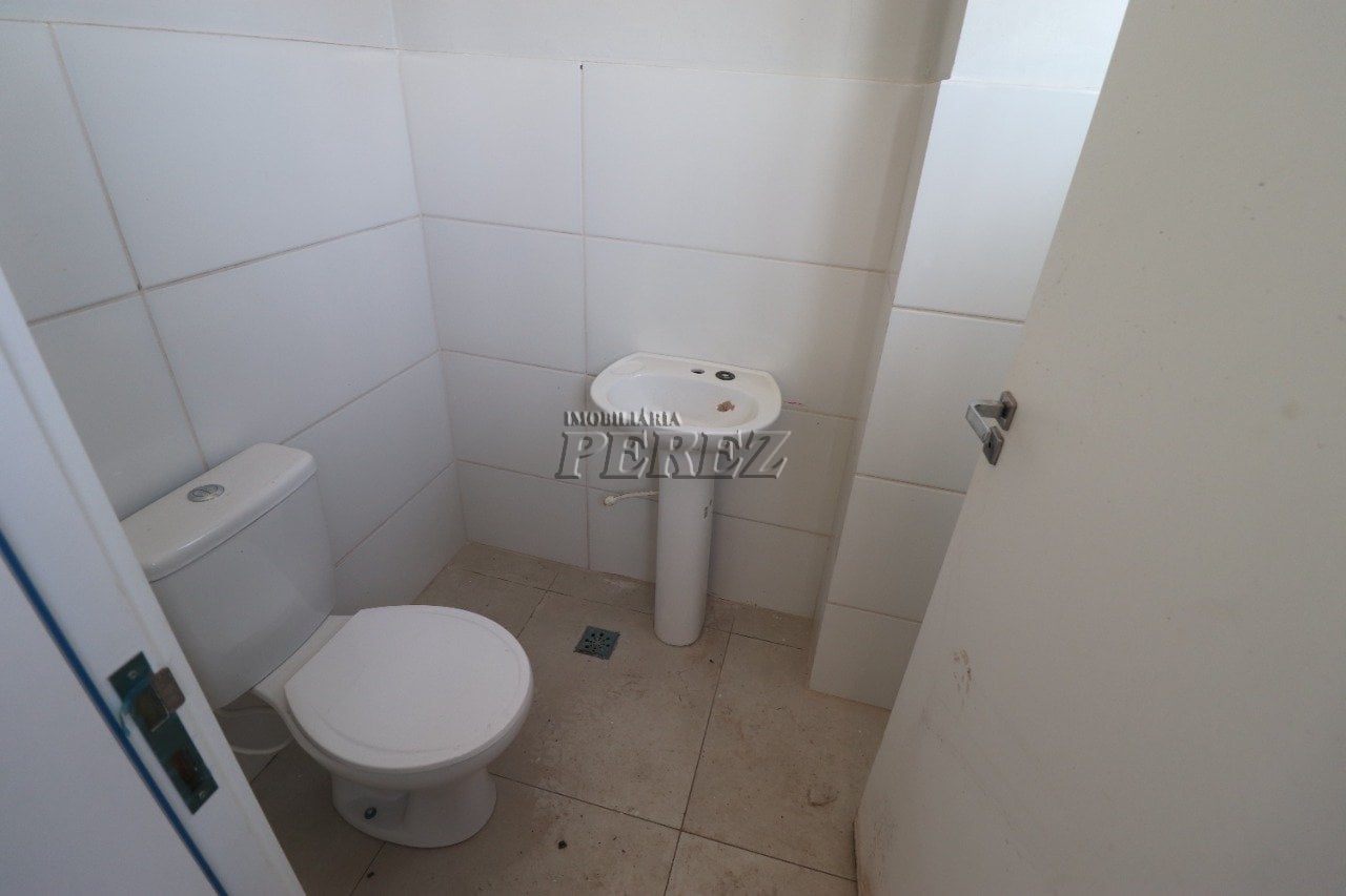 Imóvel comercial à venda e locação na Av Santos Dumont - Centro de Londrina.