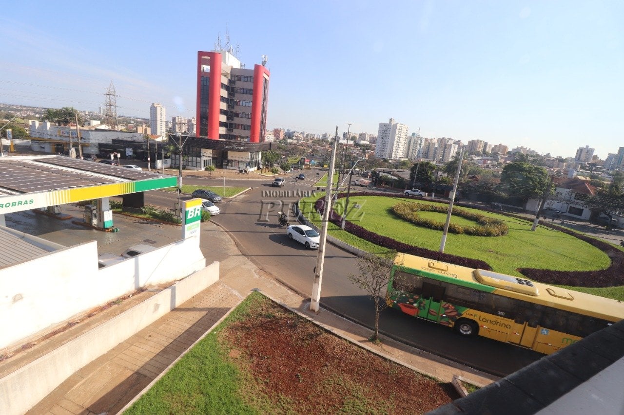 Imóvel comercial à venda e locação na Av Santos Dumont - Centro de Londrina.