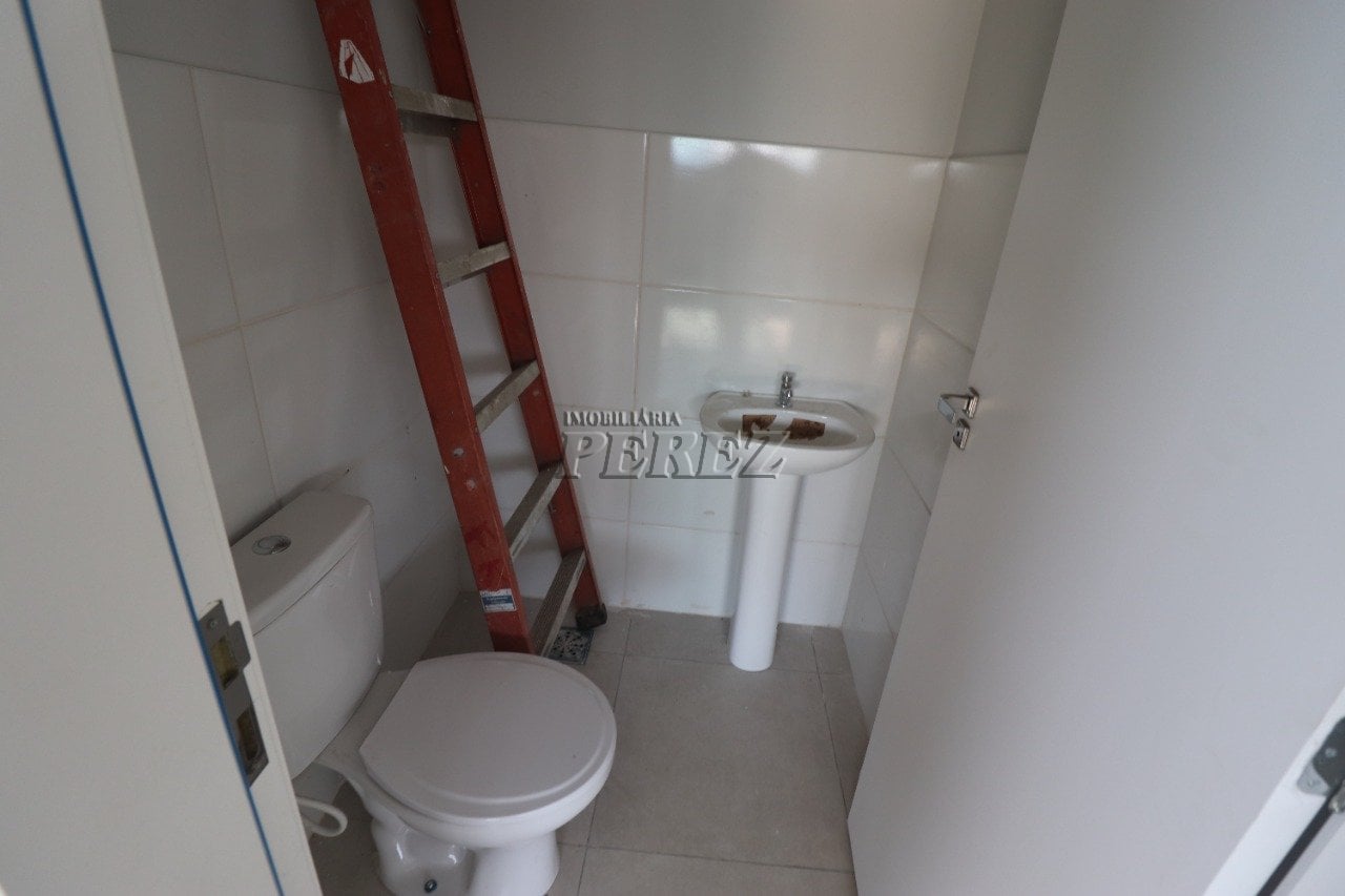 Imóvel comercial à venda e locação na Av Santos Dumont - Centro de Londrina.