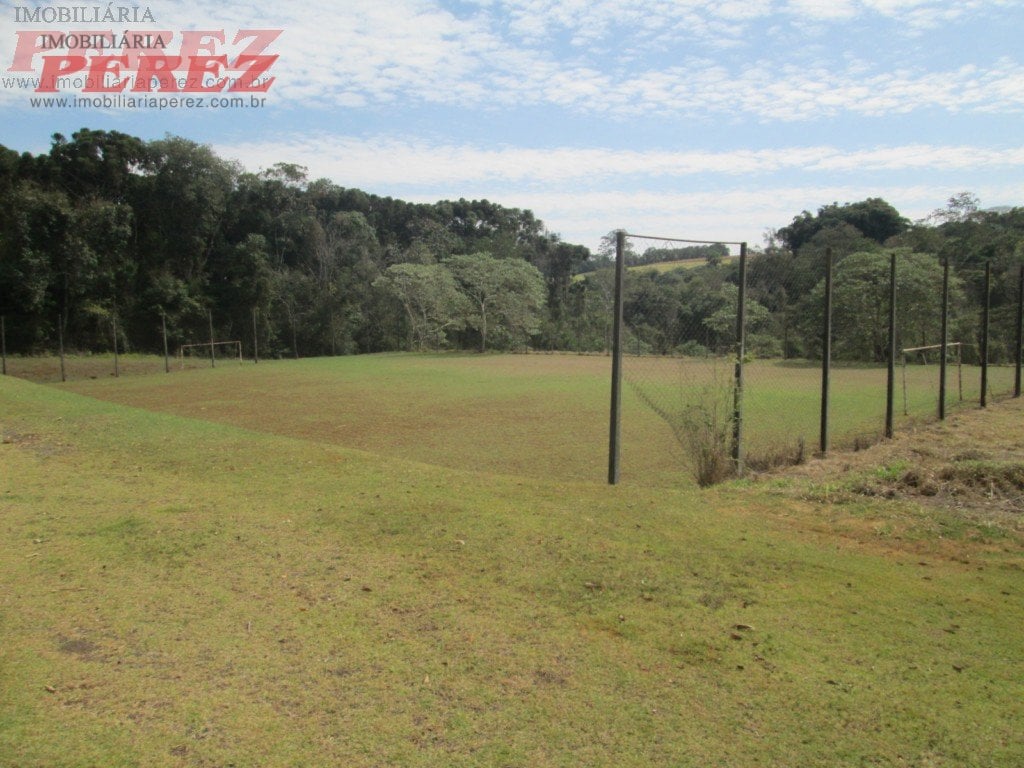 A Imobiliária Perez oferece a você mais uma ótima oportunidade de chácara para locação em Londrina.