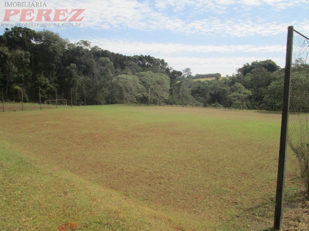 A Imobiliária Perez oferece a você mais uma ótima oportunidade de chácara para locação em Londrina.