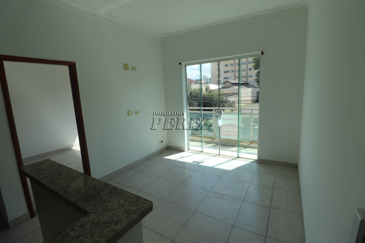 Apartamento para alugar no centro de Londrina - Perez Manaia