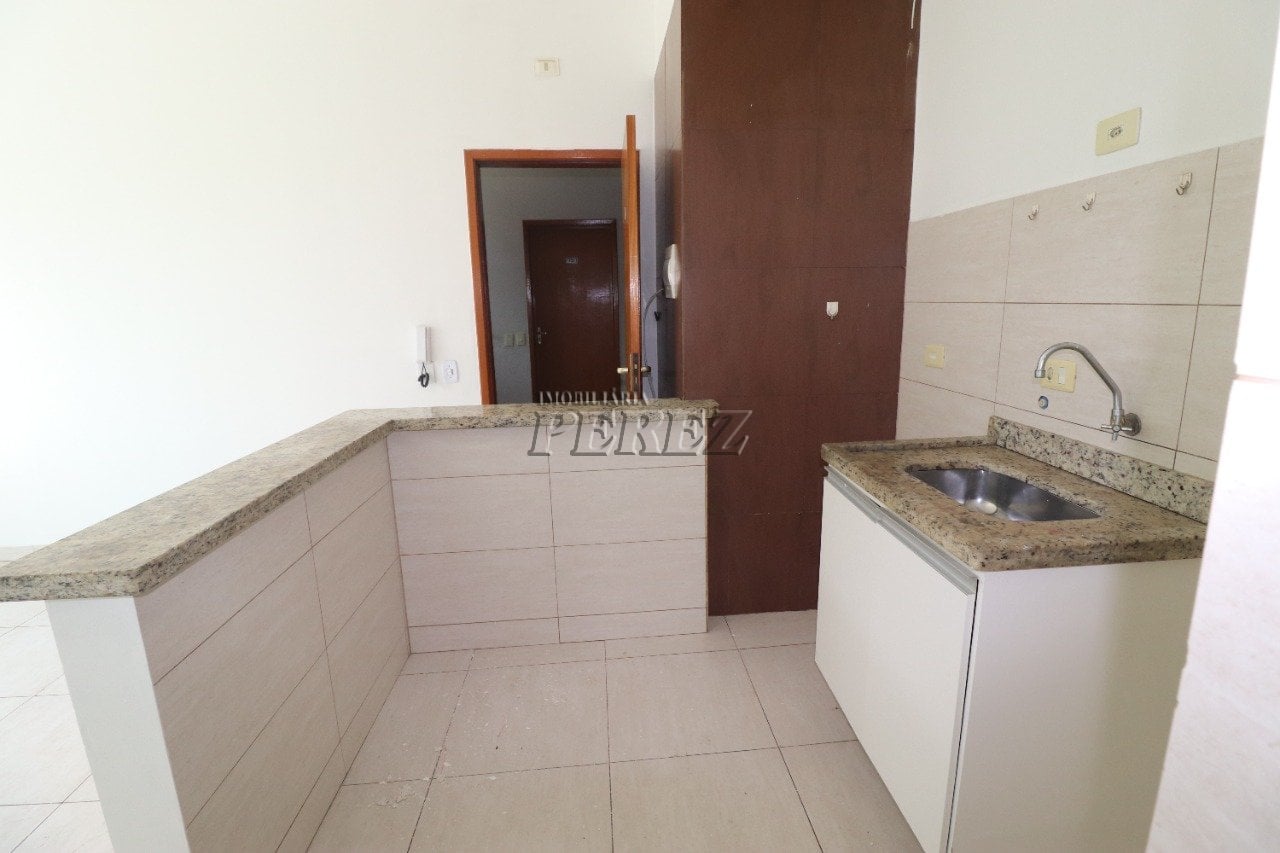 Apartamento para alugar no centro de Londrina - Perez Manaia