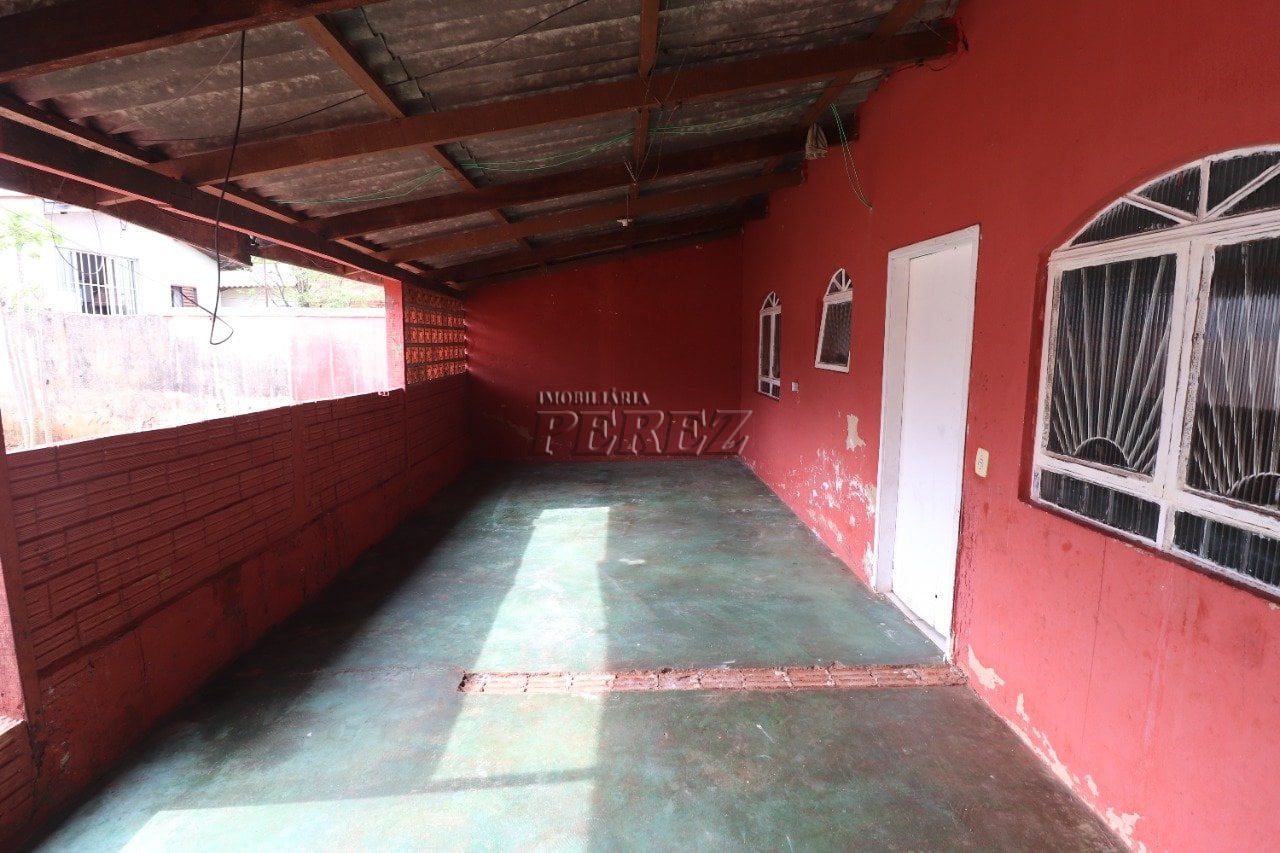 Casa à venda e locação no Jardim Ouro Branco na região sul de Londrina