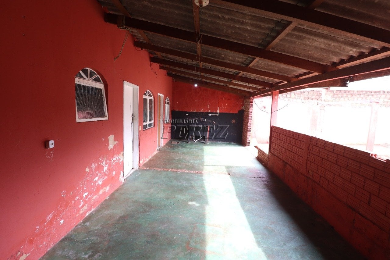 Casa à venda e locação no Jardim Ouro Branco na região sul de Londrina